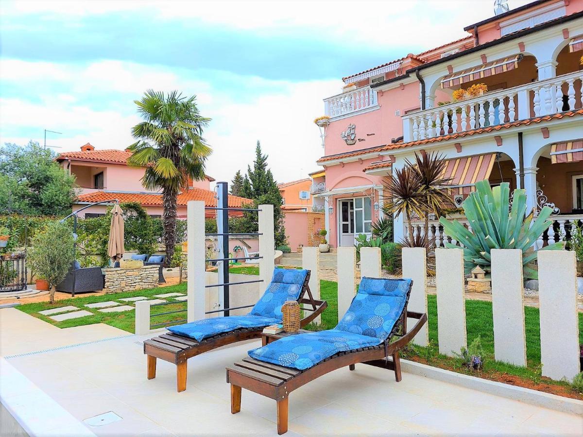 Apartment Villa Engel With Pool Пореч Экстерьер фото