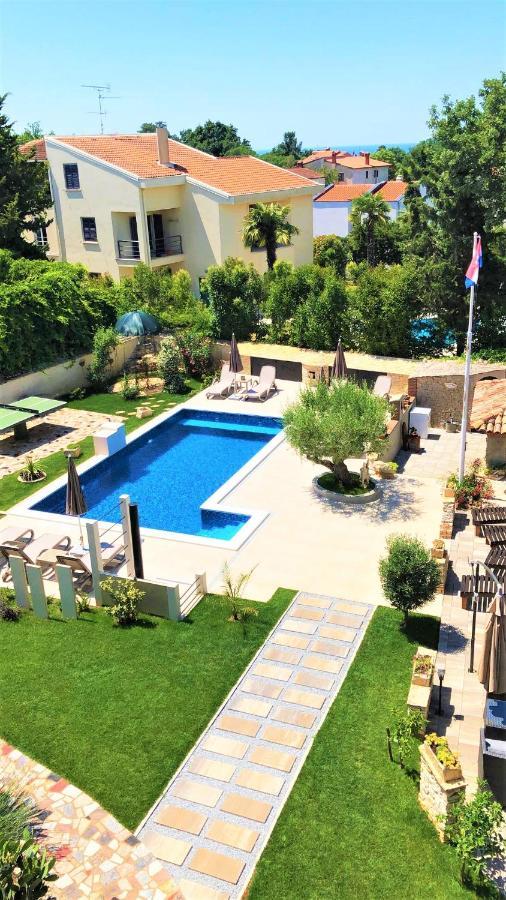 Apartment Villa Engel With Pool Пореч Экстерьер фото