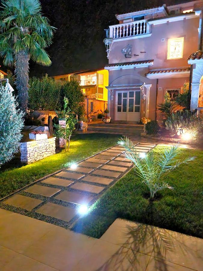 Apartment Villa Engel With Pool Пореч Экстерьер фото