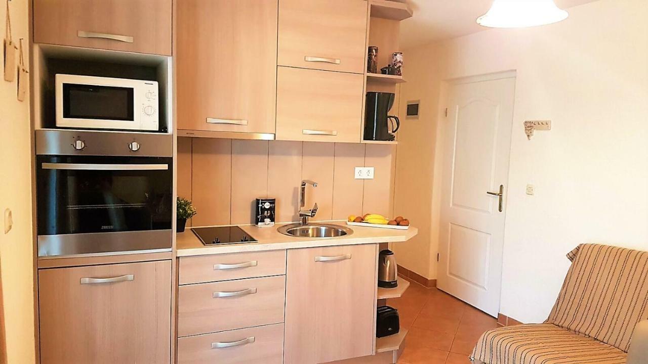 Apartment Villa Engel With Pool Пореч Экстерьер фото